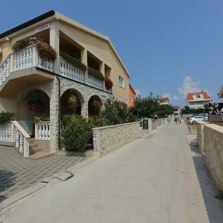 Appartement Prezida Vir